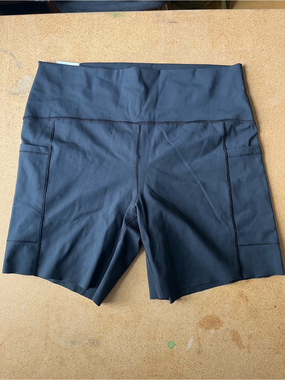 NWT New Balance 6” Sleek Short